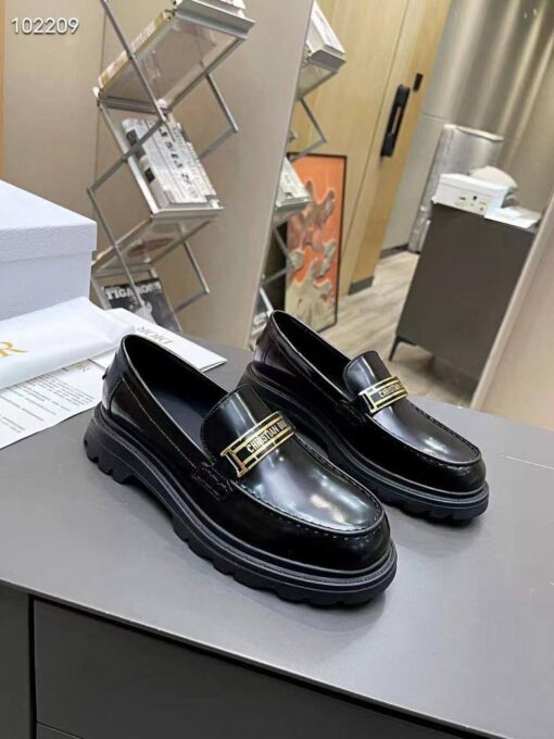 Туфли-лоферы Dior кожаные A113355 чёрные - фото 1