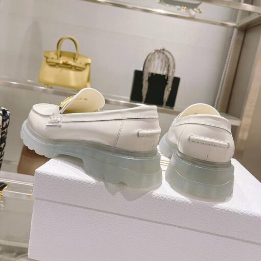 Туфли-лоферы Dior кожаные A113372 белые - фото 5