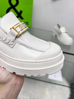 Туфли-лоферы Dior кожаные A113545 с резиновым носком белые
