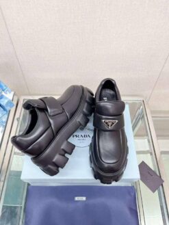 Туфли-ботинки Prada Monolith A113648 чёрные