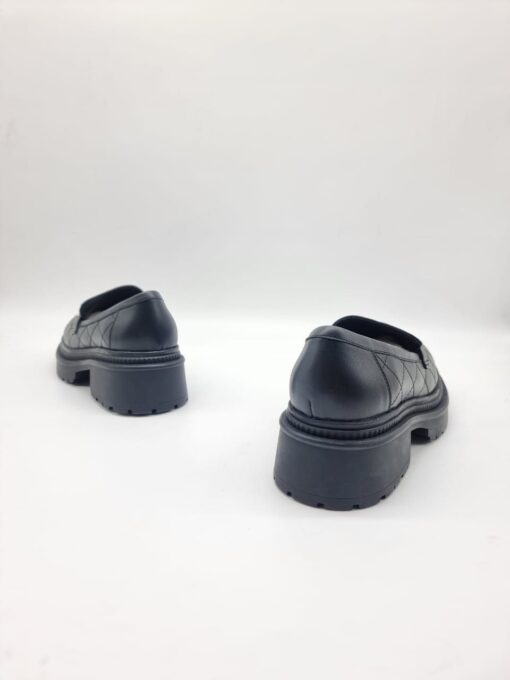 Туфли Chanel A113801 стёганые черные - фото 3