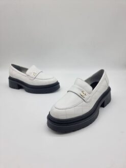 Туфли Chanel A113823 стёганые белые