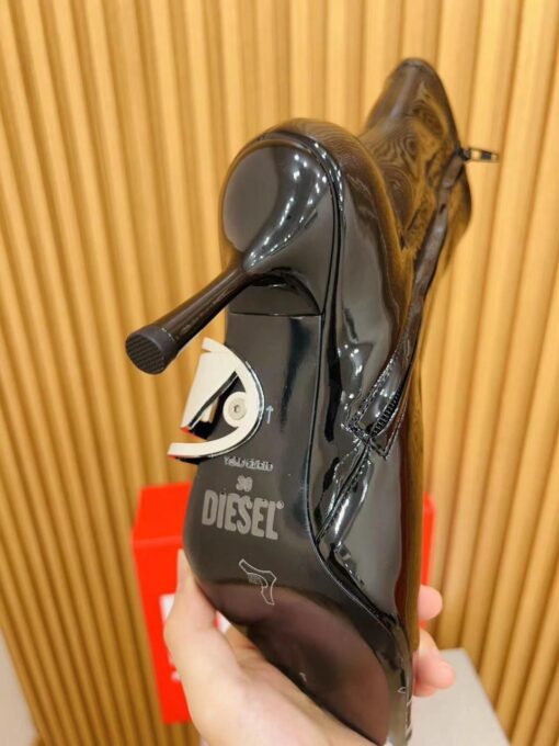 Ботильоны Diesel D-Eclipse BT Stiletto With Oval D Plaque Y03162P5656 Premium Black - фото 6