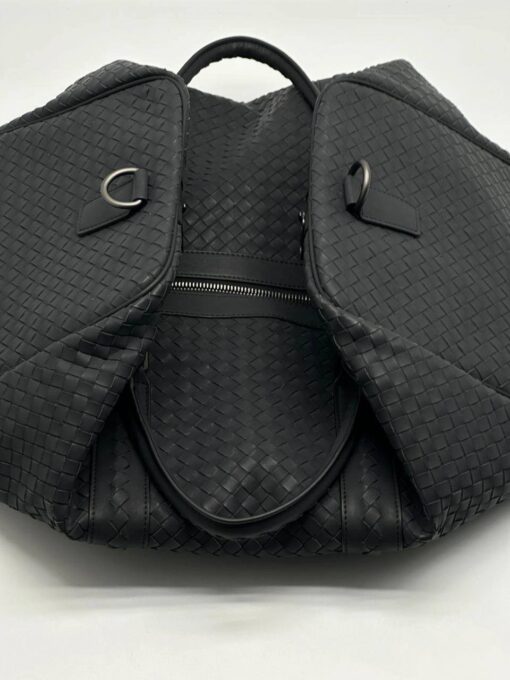 Дорожная кожаная сумка Bottega Veneta A114018 48/25 см черная - фото 4
