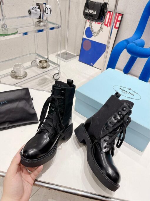 Ботинки Prada Brushed Rois Leather And Nylon 2UE011 Black - фото 2