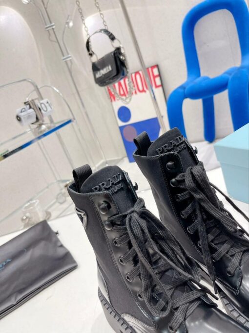 Ботинки Prada Brushed Rois Leather And Nylon 2UE011 Black - фото 3