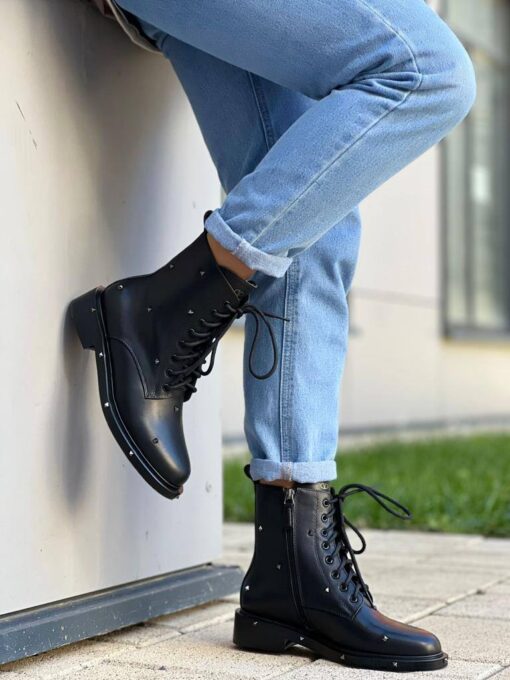Ботинки осенние Валентино A114511 с шипами чёрные - фото 5