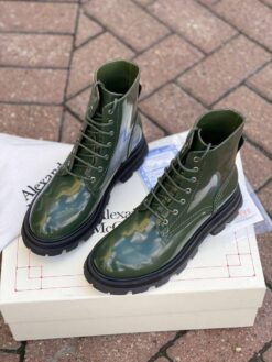 Ботинки женские Alexander McQueen A114557 лакированные зелёные