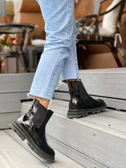Ботинки женские Alexander McQueen A114597 лакированные чёрные