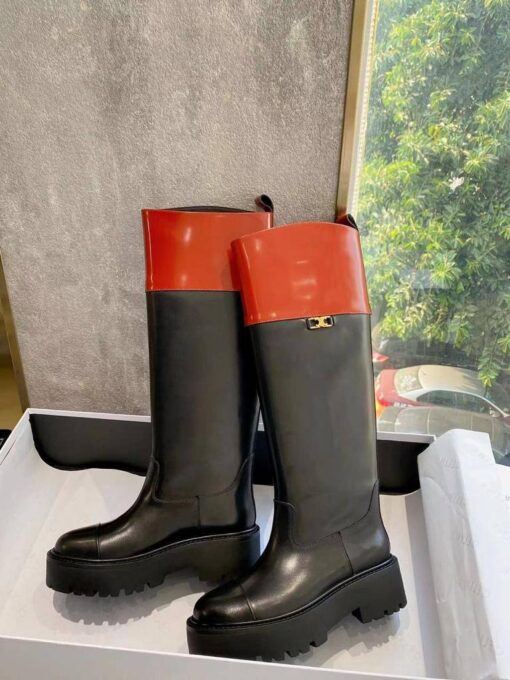 Сапоги Celine Bulky High Boot In Calfskin 351443755C Premium Black-Brown - фото 6