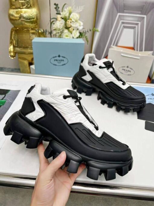 Prada Cloudbust Thunder Sneakers A115085 Black - фото 8