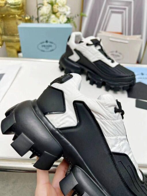 Prada Cloudbust Thunder Sneakers A115085 Black - фото 2