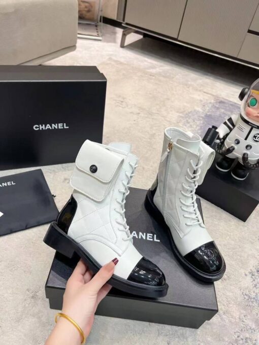 Ботинки женские Chanel A115550 с карманом белые - фото 4