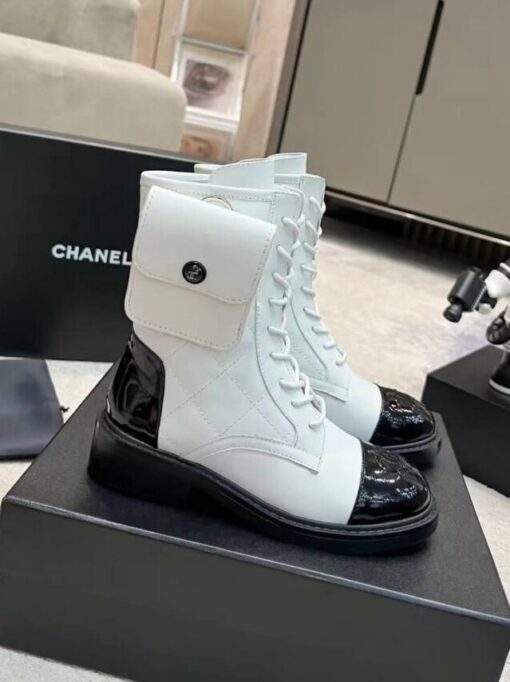 Ботинки женские Chanel A115550 с карманом белые - фото 1