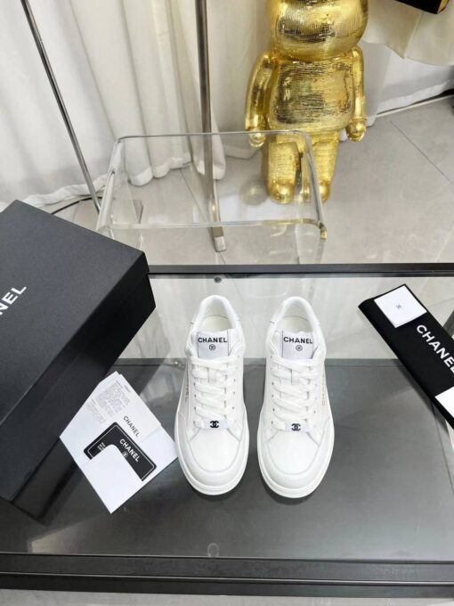 Кроссовки женские Chanel A115608 белые - фото 2