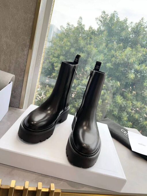 Ботинки Celine Bulky Boots With Zip And Triomphe In Calfskin 352033554C Black - фото 5