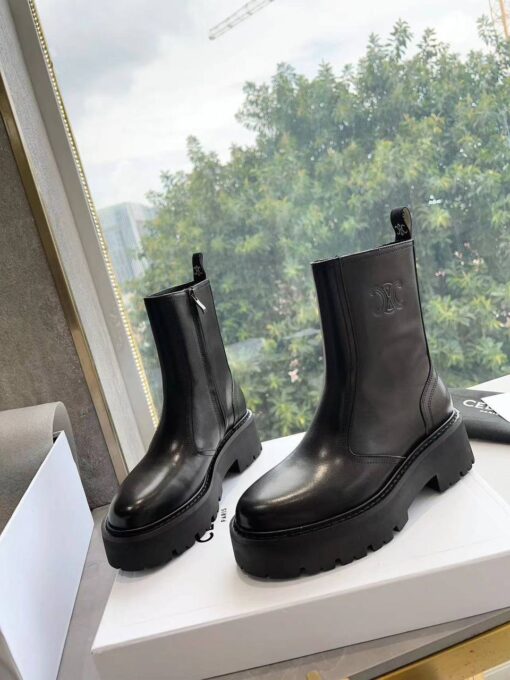Ботинки Celine Bulky Boots With Zip And Triomphe In Calfskin 352033554C Black - фото 6