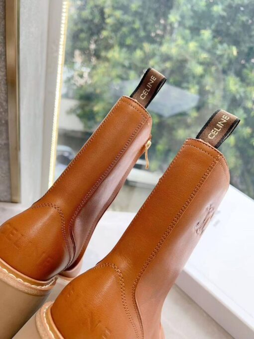 Ботинки Celine Bulky Boots With Zip And Triomphe In Calfskin 352033554C F.Brown - фото 5