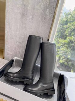 Сапоги Celine Bulky High Buckle Boot In Calfskin 352023554F Premium Black