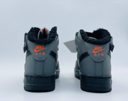 Кроссовки Nike Air Force 1 Mid A117001 Grey зимние с мехом - фото 3