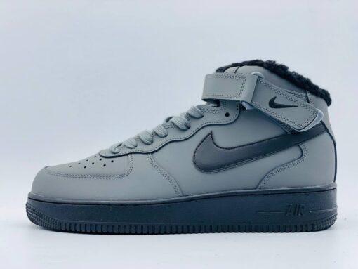 Кроссовки Nike Air Force 1 Mid A117001 Grey зимние с мехом - фото 4