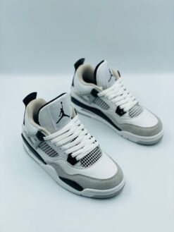 Кроссовки Nike Air Jordan 4 Retro White Black зимние c мехом