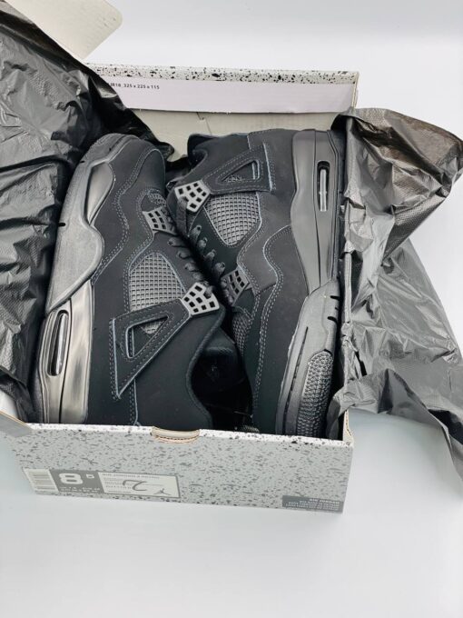 Кроссовки Nike Air Jordan 4 Retro Black зимние c мехом - фото 4