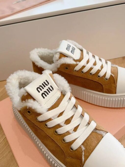 Кроссовки Miu Miu Suede Sneakers 5E986D Winter Premium Chestnut - фото 1