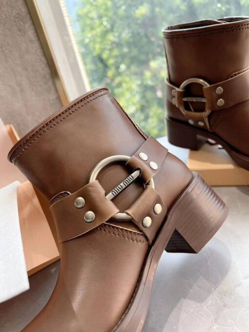 Ботинки Miu Miu Vintage-look Leather Booties 5T953D Autumn Premium Brown - фото 7