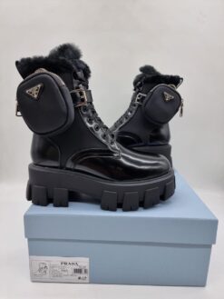 Ботинки женские Prada A118427 зимние черные