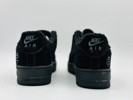 Кроссовки Nike Air Force 1 Low A118585 All Black зимние с мехом - фото 4