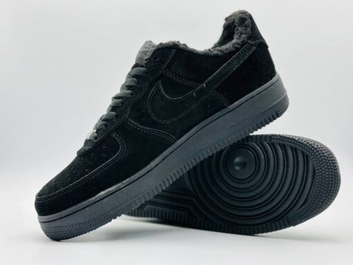 Кроссовки Nike Air Force 1 Low A118585 All Black зимние с мехом - фото 5