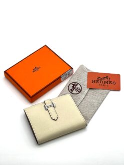 Кожаный бумажник Hermes 10/13 см A118668 белый - фото 4