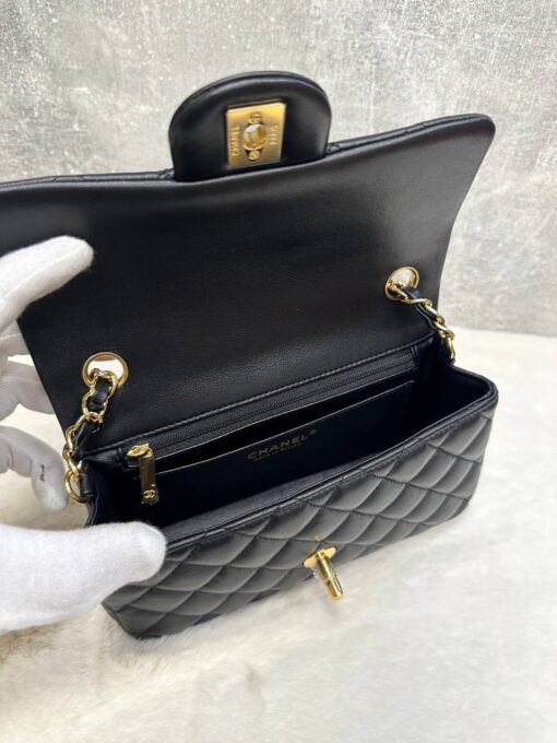 Сумка Chanel Small Classic Handbag 20/10/6 см чёрная - фото 2