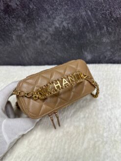 Косметичка Chanel Vanity Case из кожи Caviar 16/10/7 премиум-люкс бежевая