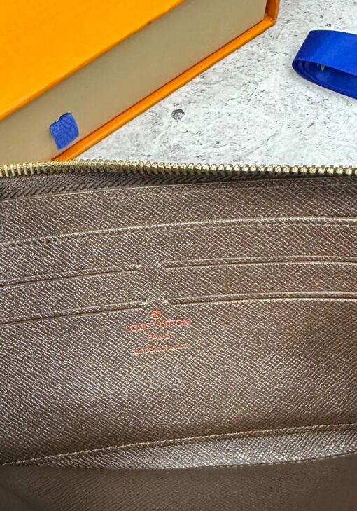 Бумажник Zippy L Louis Vuitton A118950 премиум-люкс коричневый 19/9/2 см - фото 5