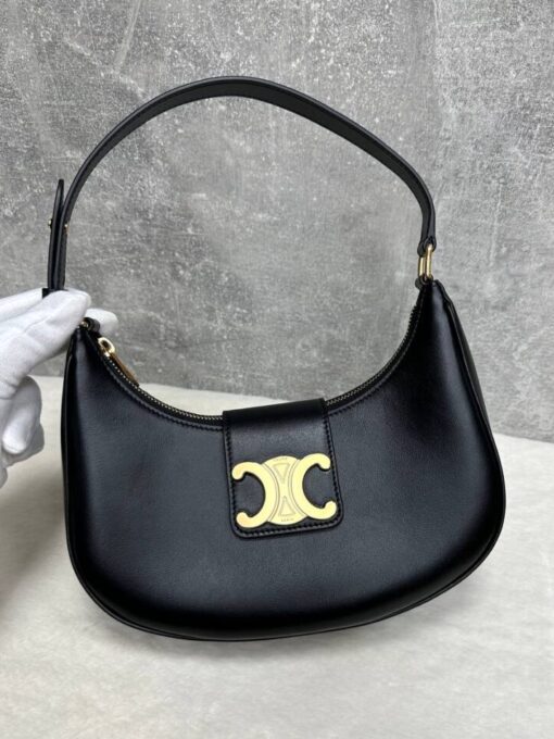 Женская сумка Celine Medium Ava Triomphe In Smooth Calfskin 114493DGQ Premium Black 25-13/7 см - фото 1