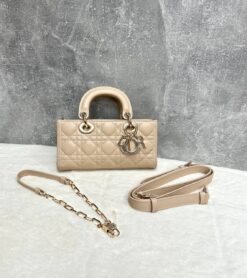 Женская сумка Dior Lady D-Joy M0613ONGE Premium Beige (два размера: 22 — 26 см)
