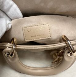 Женская сумка Dior Lady D-Joy M0613ONGE Premium Beige (два размера: 22 — 26 см)