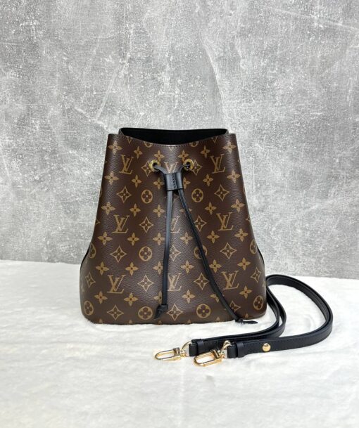 Женская сумка Louis Vuitton NeoNoe Premium 25-25/17 см коричневая с чёрным - фото 7