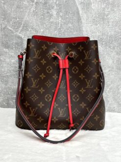 Женская сумка Louis Vuitton NeoNoe Premium 25-25/17 см коричневая с красным - фото 12