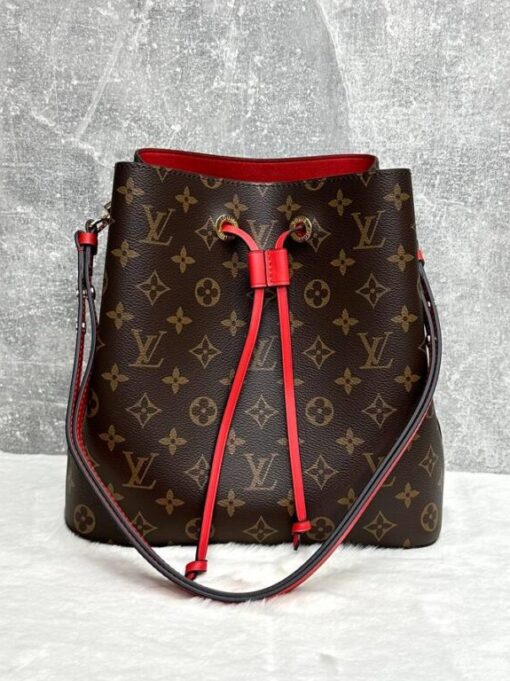 Женская сумка Louis Vuitton NeoNoe Premium 25-25/17 см коричневая с красным - фото 1