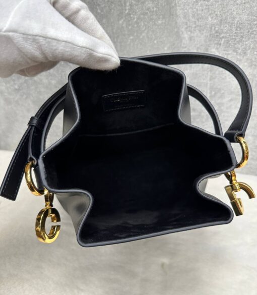 Женская сумка Dior C'est M2271 Premium 25-23/9 см чёрная - фото 4