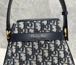Женская сумка Dior C’est M2271 Premium 25-23/9 см серая