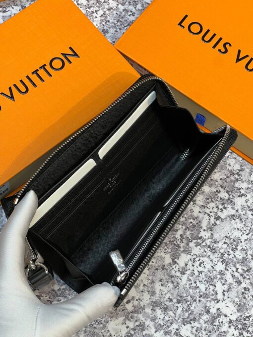 Бумажник Louis Vuitton Zippy Dragonne Premium 19-11/3.5 см серый - фото 5