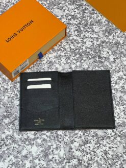Обложка для паспорта Louis Vuitton Premium A119310 14/10 см чёрная