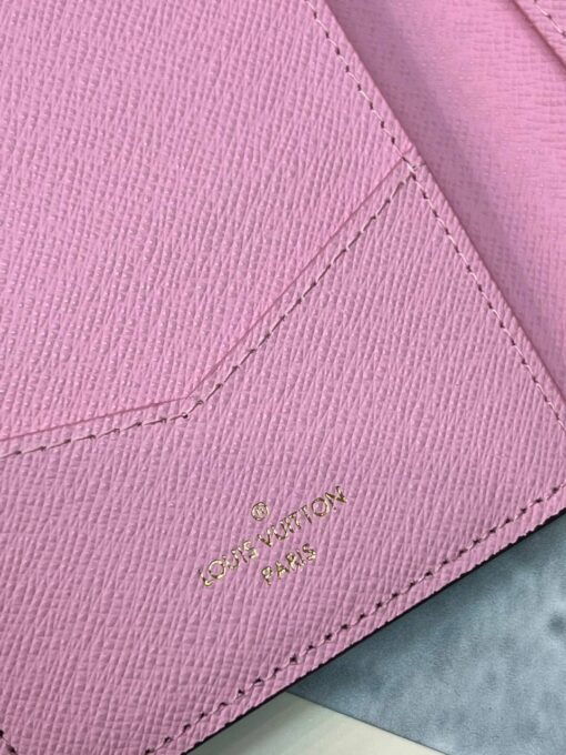 Обложка для паспорта Louis Vuitton Premium A119344 14/10 см коричневая - фото 5