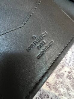 Обложка для паспорта Louis Vuitton Premium A119359 14/10 см чёрная