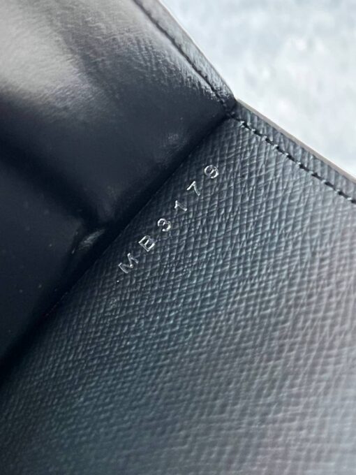 Обложка для паспорта Louis Vuitton Premium A119366 14/10 см чёрная - фото 5