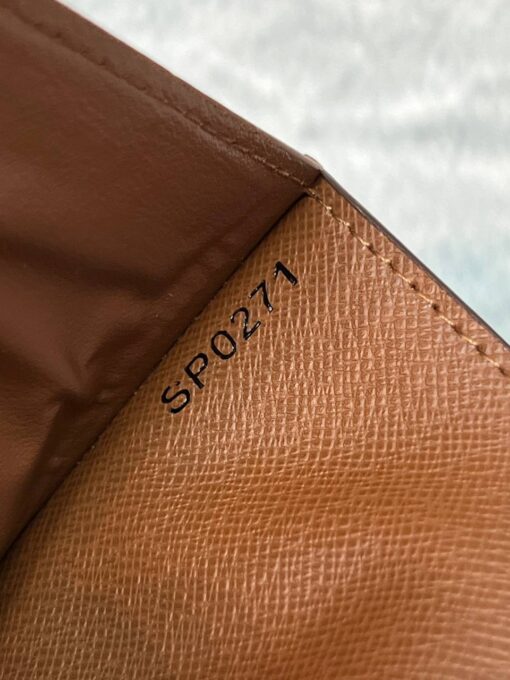 Обложка для паспорта Louis Vuitton Premium A119388 14/10 см коричневая - фото 6